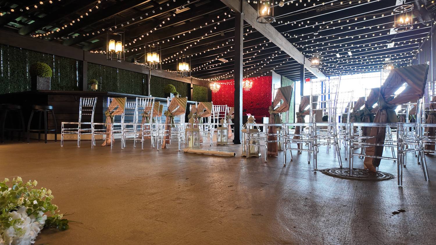 beautiful ceremony space for outdoor wedding