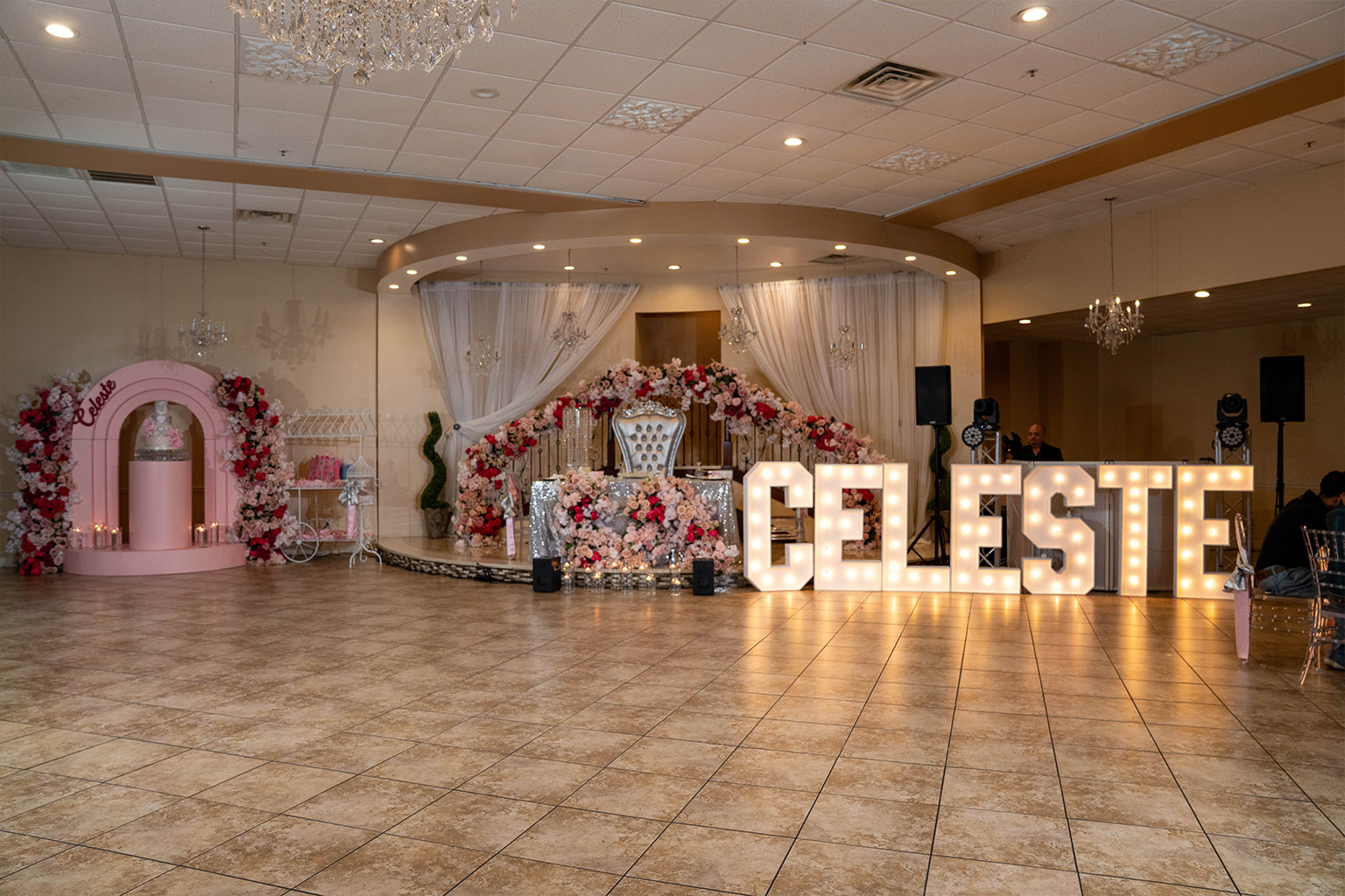 Wine glasses provided by Alegria Gardens - Houston, TX